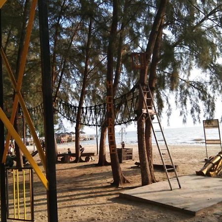 Zous Homestay 万津 外观 照片